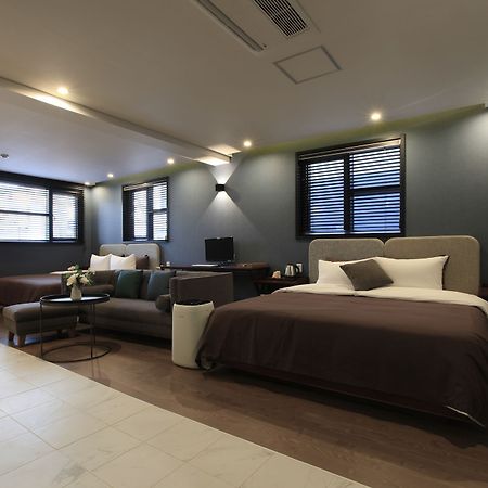 Brown Dot Hotel Yangjeong Busan Ngoại thất bức ảnh